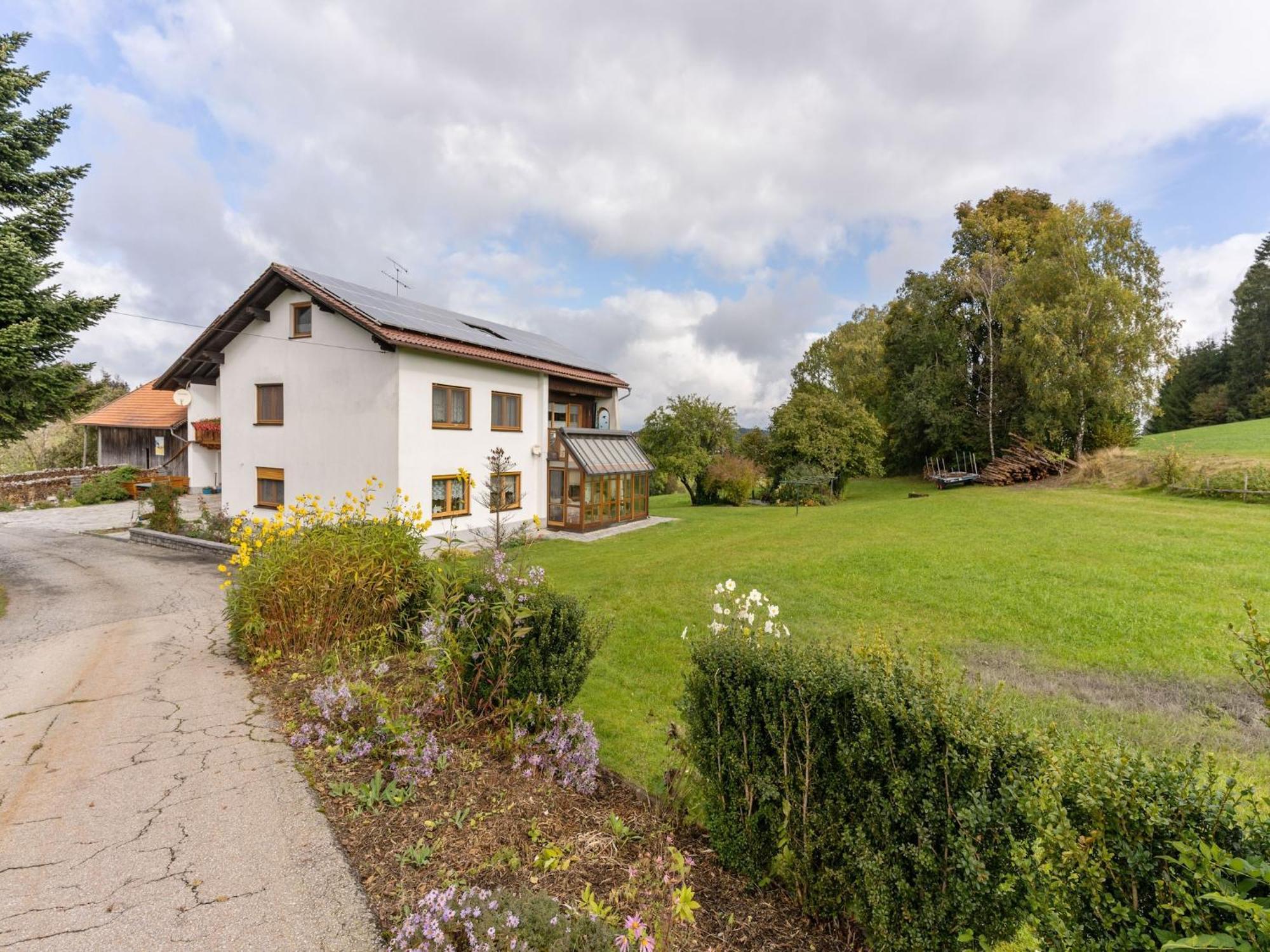 Cozy Apartment In Sonnen Bavaria Near Forest Eksteriør billede