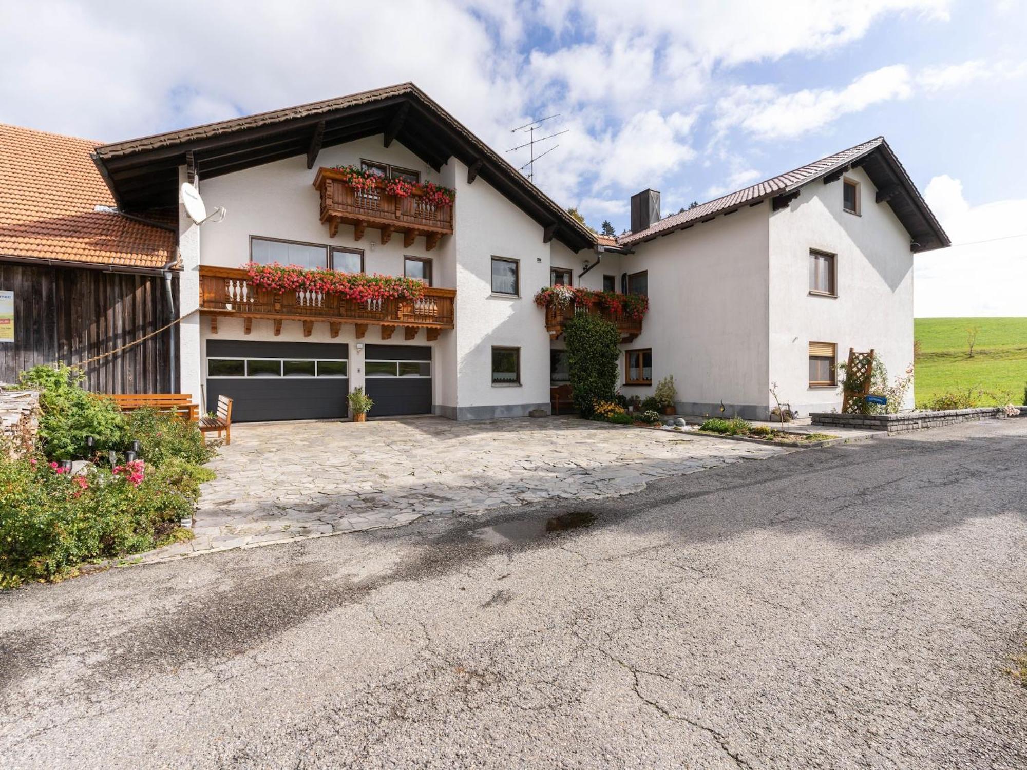 Cozy Apartment In Sonnen Bavaria Near Forest Eksteriør billede